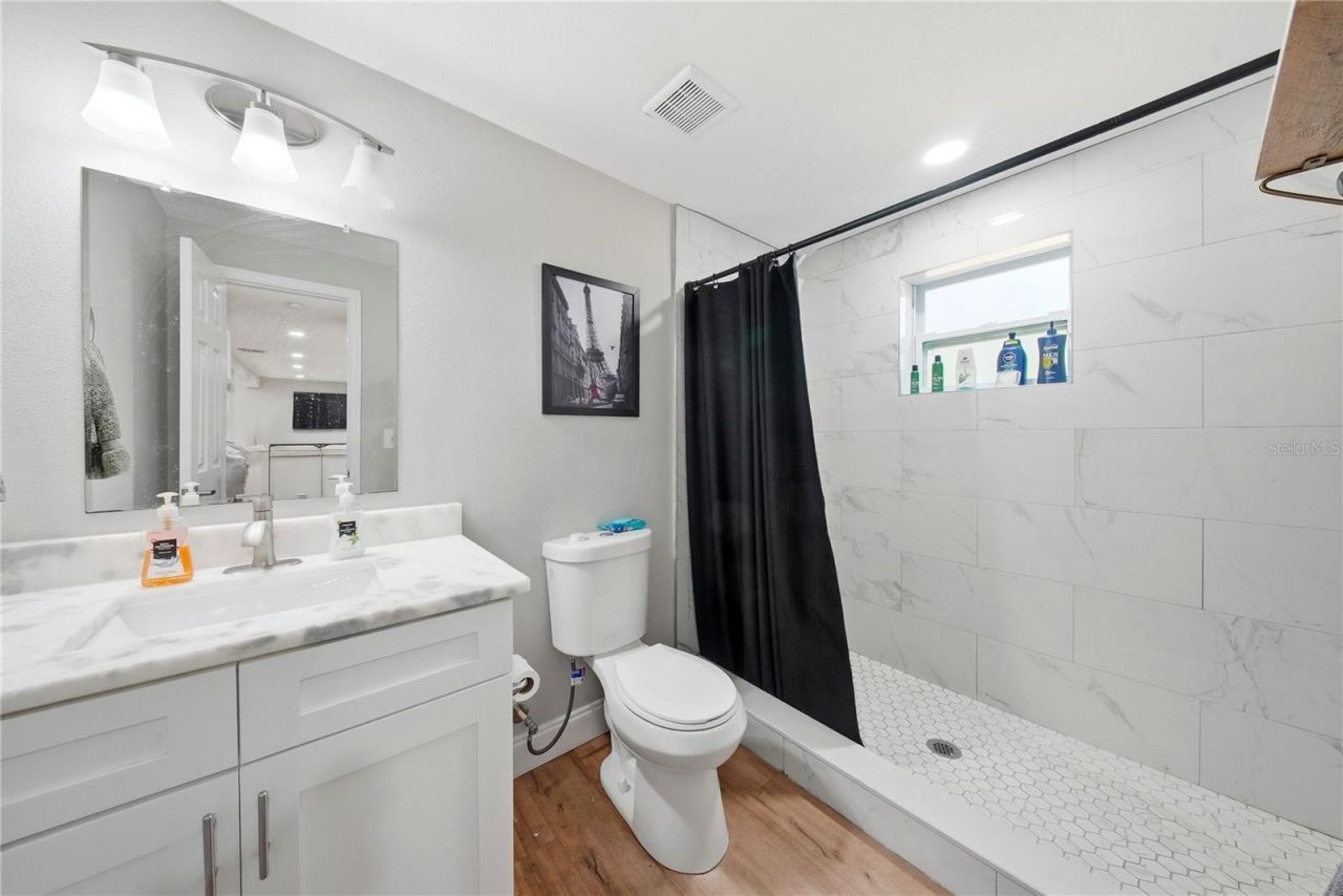 6902 E 29th Avenue , Tampa, FL 33619 Photo