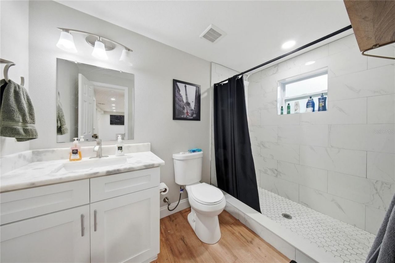 6902 E 29th Avenue , Tampa, FL 33619 Photo