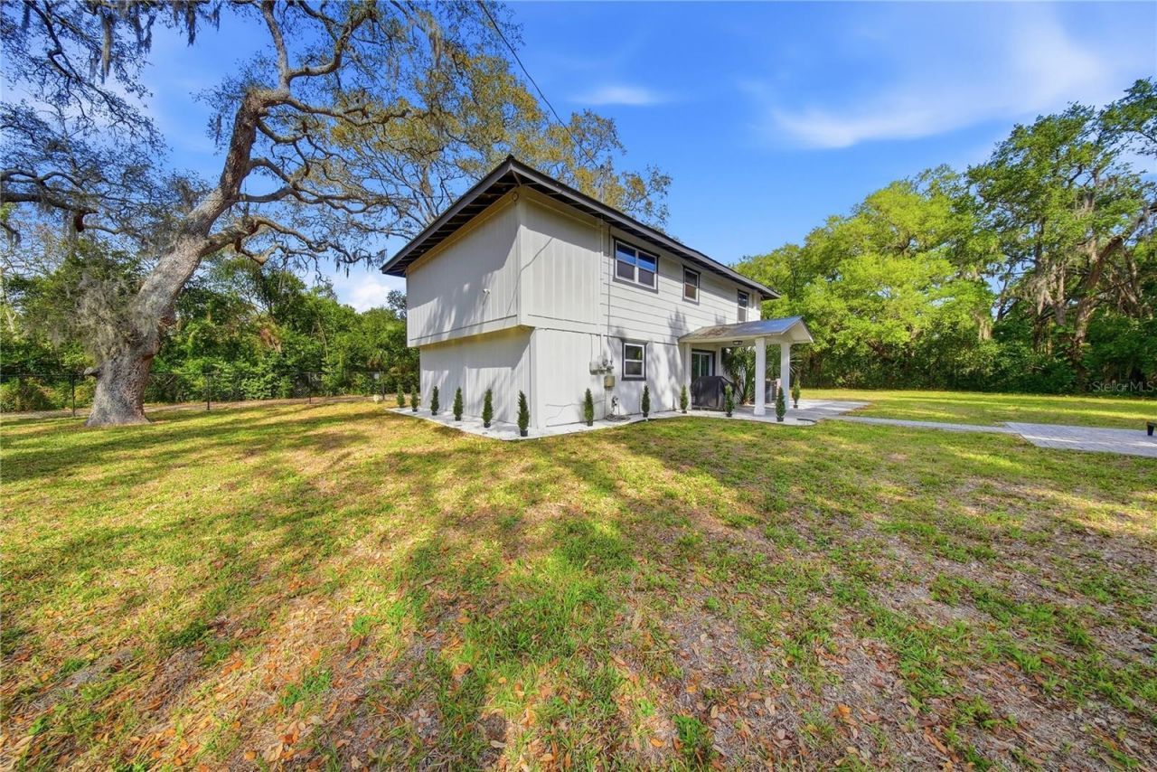 6902 E 29th Avenue , Tampa, FL 33619 Photo