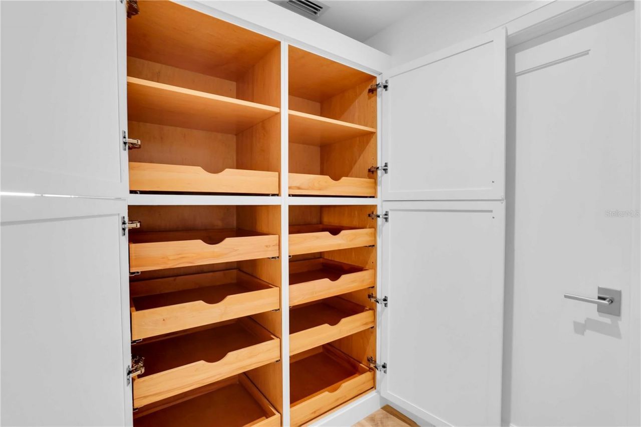 3110 1st Street W, Unit 101, Saint Pete Beach, FL 33706 Photo