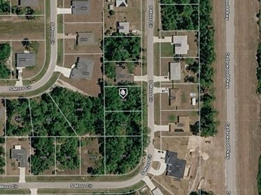 6028 S MOSS CIRCLE , LABELLE, FL 33935