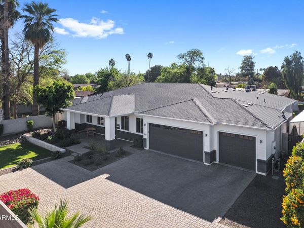 355 E MARYLAND Avenue, Phoenix, AZ 85012