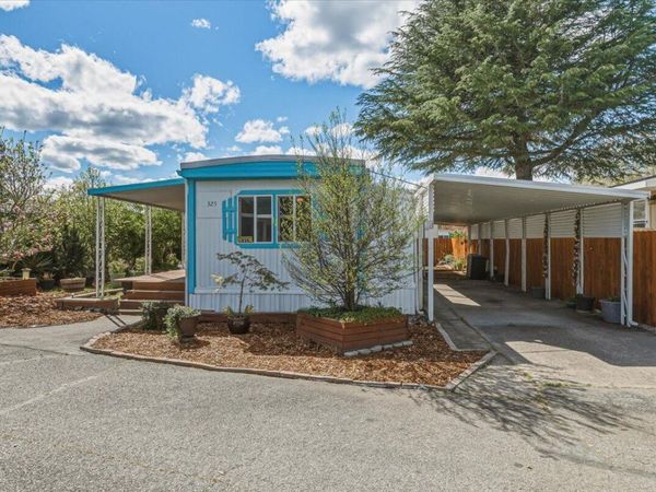 325 Sandlewood Drive, Grants Pass, OR 97526