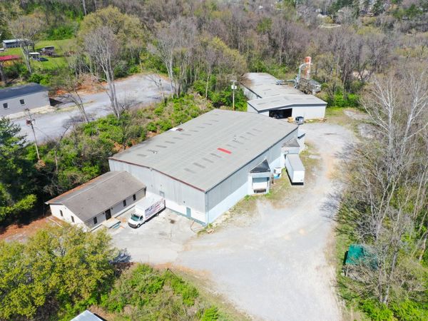 1132 Davis Street, Morristown, TN 37814