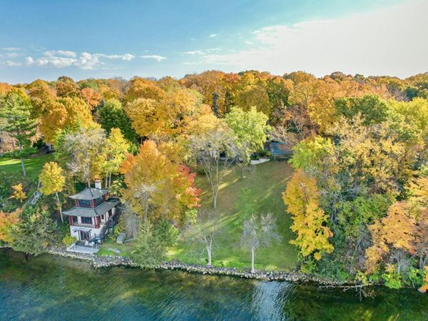 28100 Woodside Road, Excelsior, MN 55331