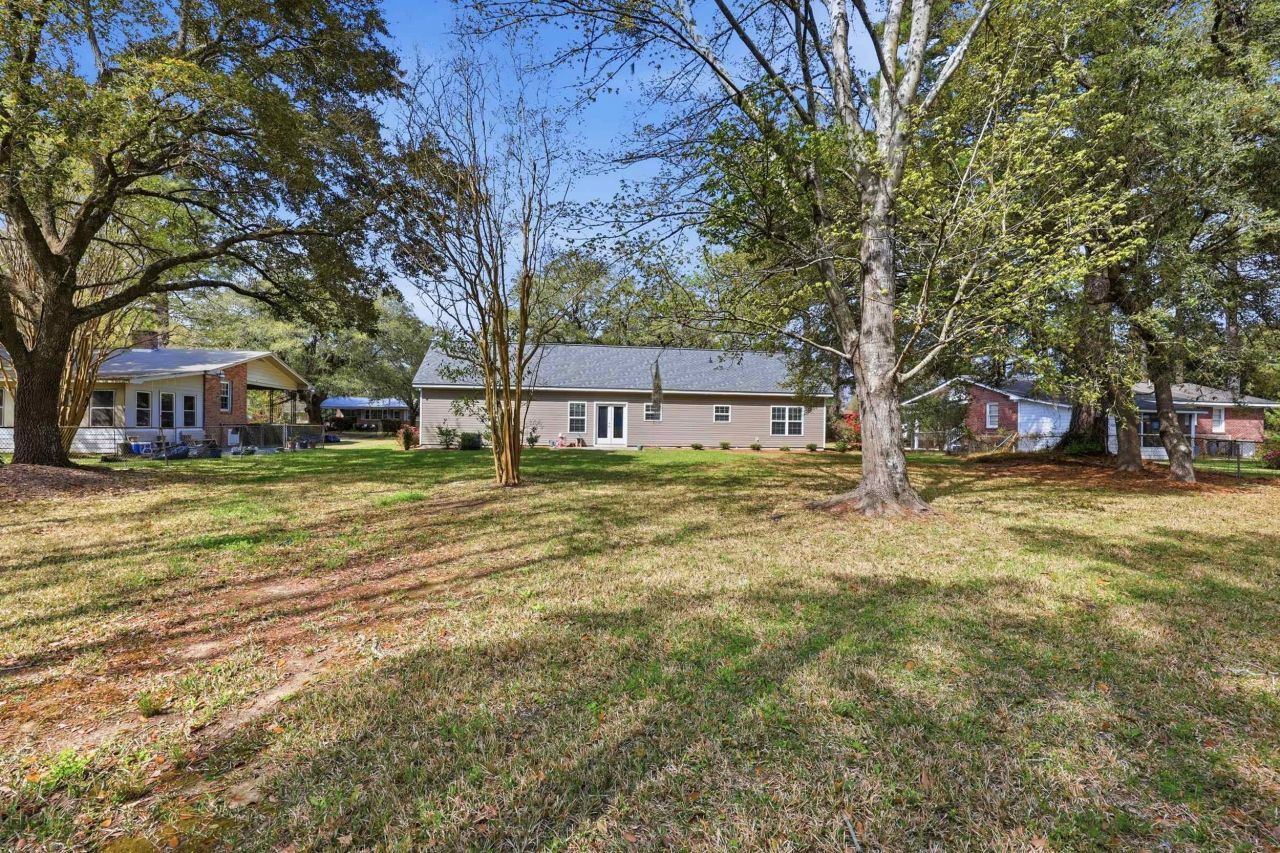 1700 Wren St. Photo 21