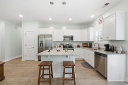 1700 Wren St. photo 4