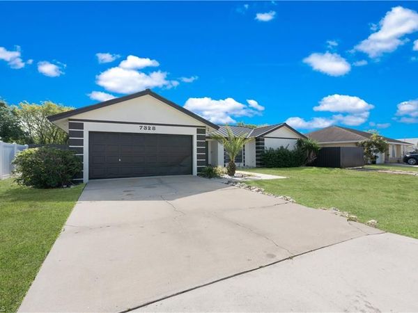 7328 Pebble Beach RD , FORT MYERS, FL 33967