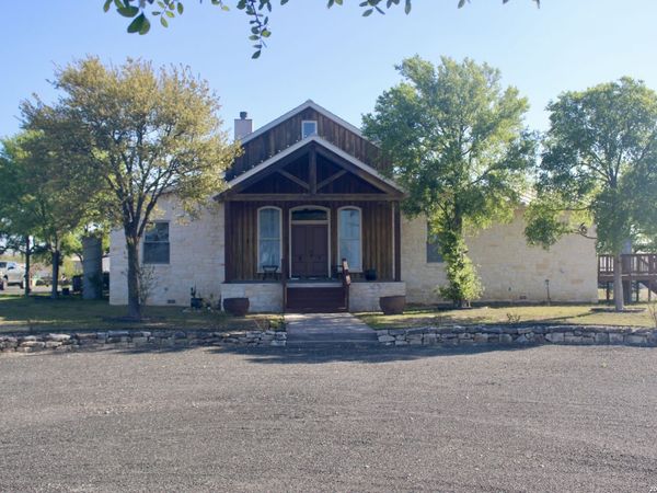 1440 W Klein RD, New Braunfels, TX 78130