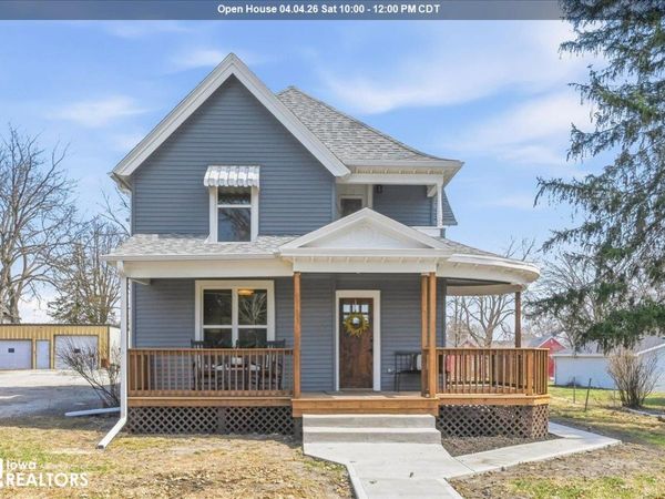 121 N 3rd Avenue, Villisca, IA 50864