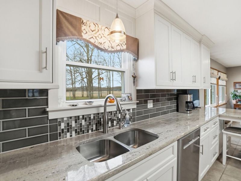 24702 Buckland Holden Road, Waynesfield, OH 45896 Photo 18