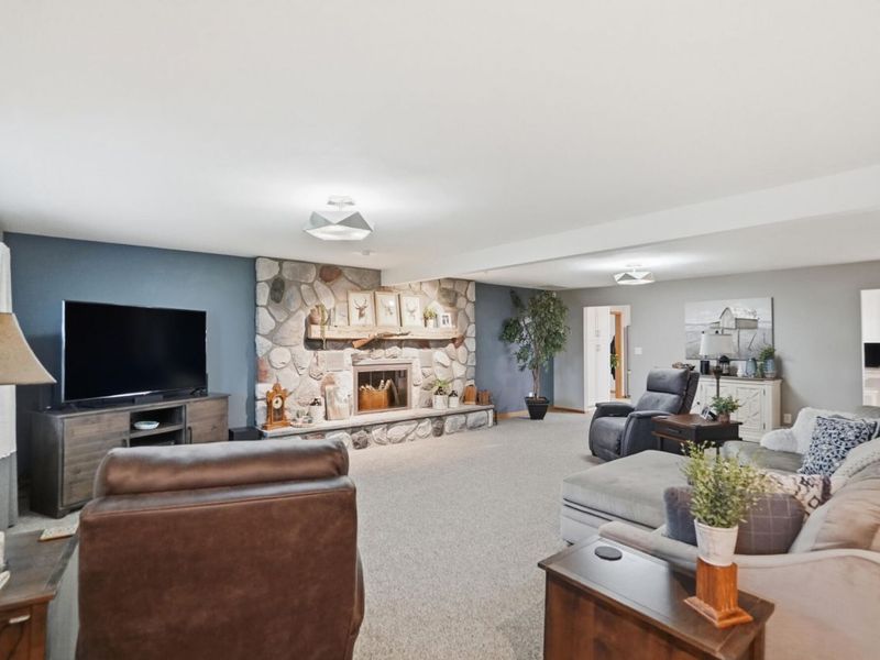 24702 Buckland Holden Road, Waynesfield, OH 45896 Photo 9