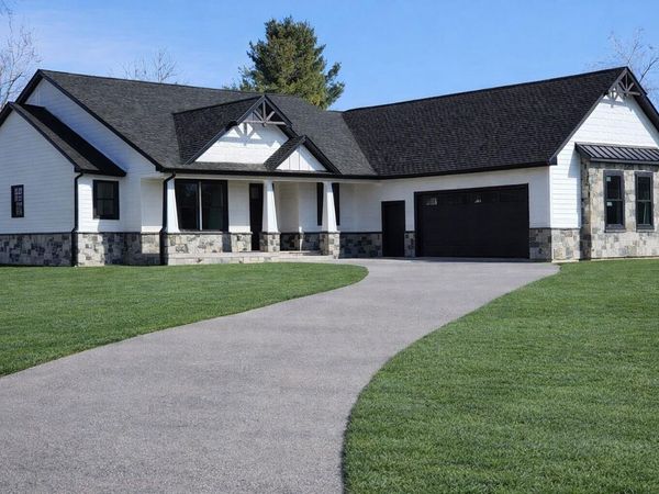 80 Sawmill Creek Trail, Saginaw, MI 48603