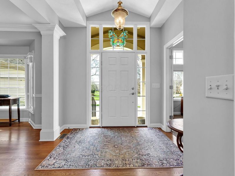 665 Matthews Brook Lane, Powell, OH 43065 Photo 4