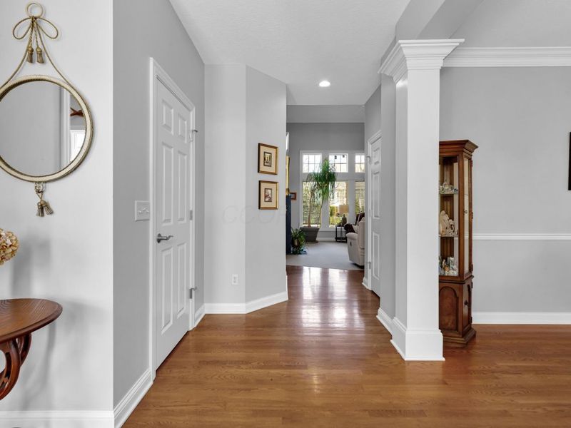 665 Matthews Brook Lane, Powell, OH 43065 Photo 5