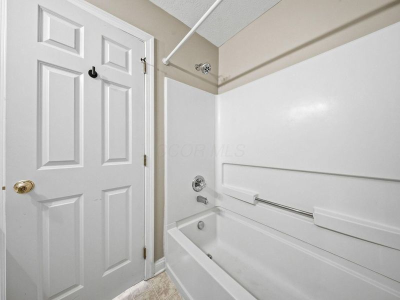 3984 Hill Park Road , Unit 11, Hilliard, OH 43026 Photo 33