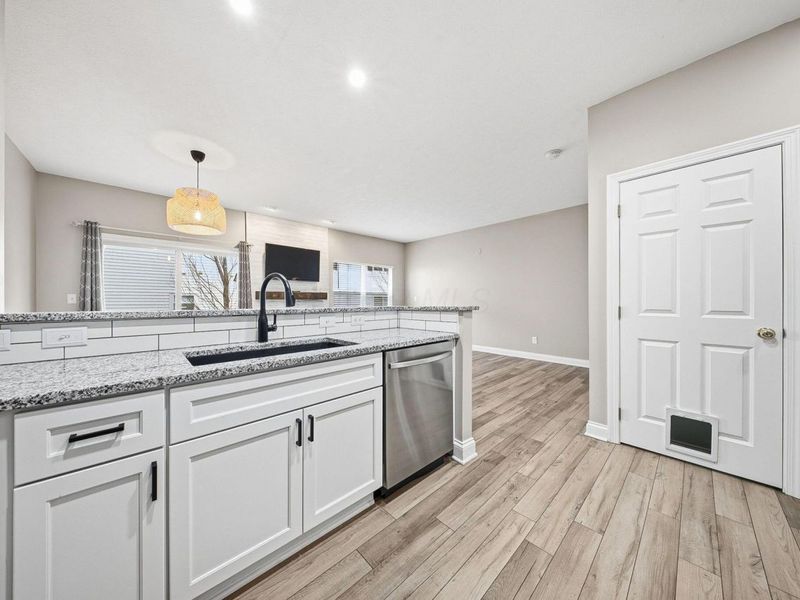 3984 Hill Park Road , Unit 11, Hilliard, OH 43026 Photo 8