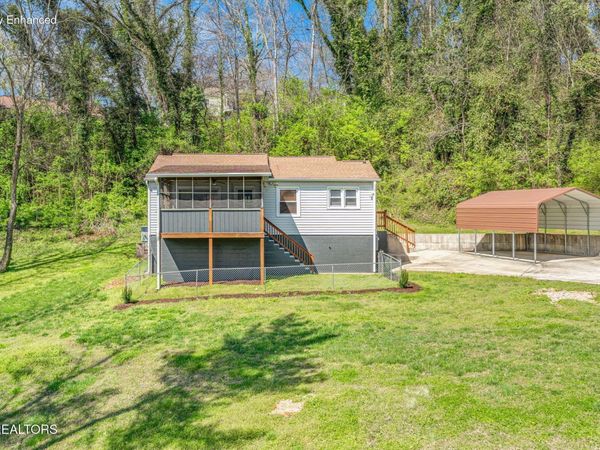 107 SE Stonewall Drive, Knoxville, TN 37920