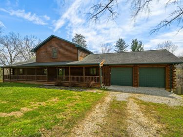 75 Valley Drive, Huntington, WV 25704