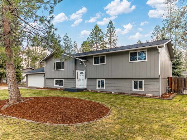 17606 N Michael Rd, Colbert, WA 99005