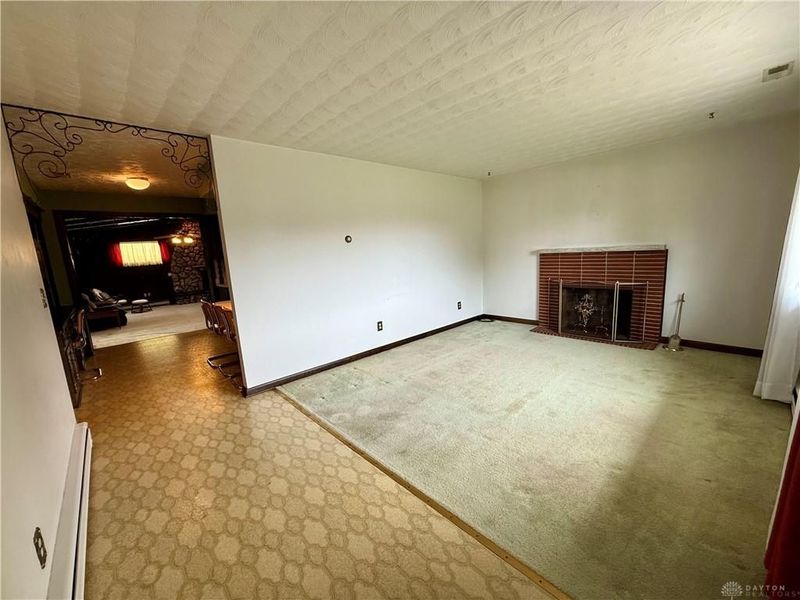 819 Waldrun Avenue, Riverside, OH 45404 Photo 2