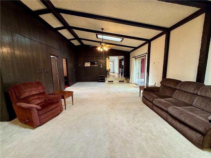 819 Waldrun Avenue, Riverside, OH 45404 Photo 8
