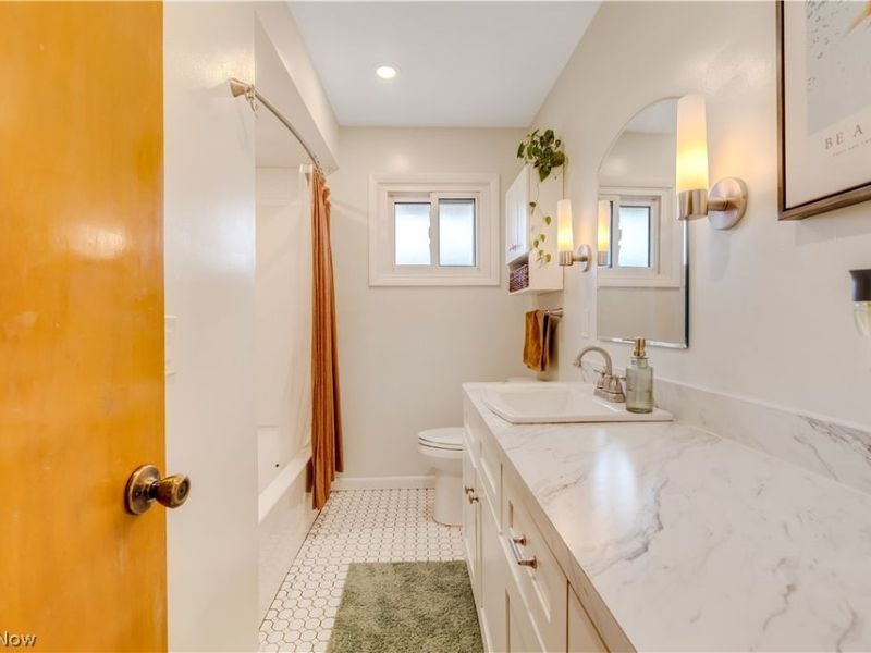 6616 Kingsdale Boulevard, Parma Heights, OH 44130 Photo 15