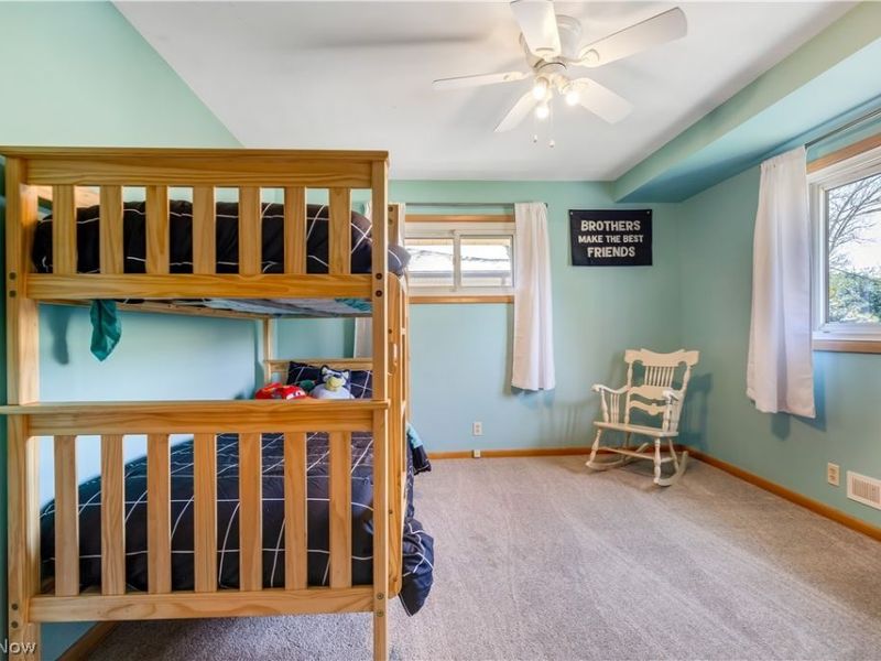 6616 Kingsdale Boulevard, Parma Heights, OH 44130 Photo 17