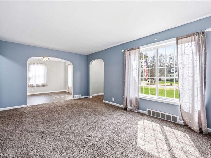 2138 Hermosa Drive , Youngstown, OH 44511 Photo 11