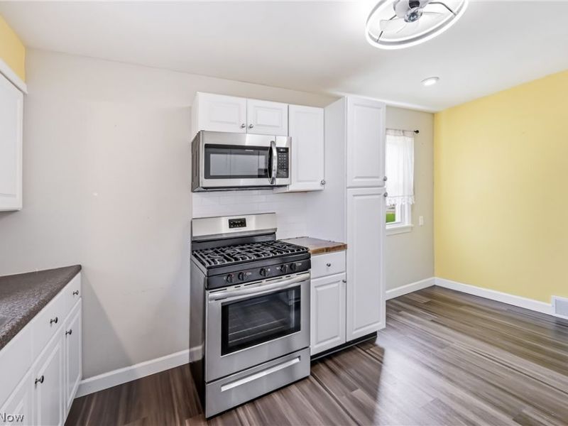 2138 Hermosa Drive , Youngstown, OH 44511 Photo 15