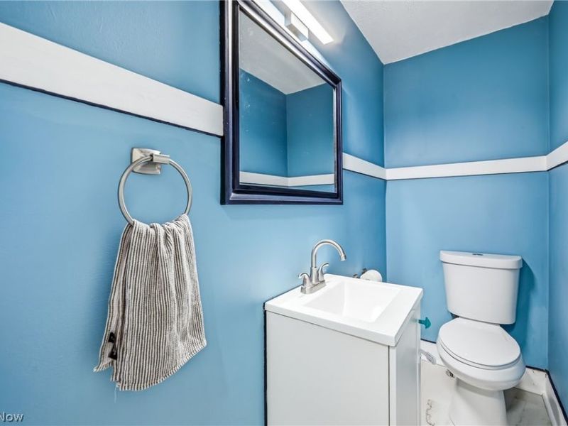 2138 Hermosa Drive , Youngstown, OH 44511 Photo 18