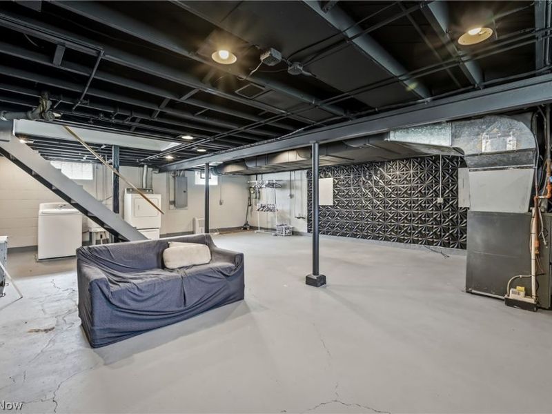 2138 Hermosa Drive , Youngstown, OH 44511 Photo 29