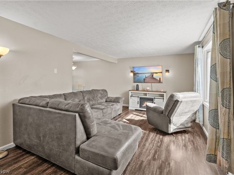 49 Hillcrest Drive , Willard, OH 44890 Photo 3