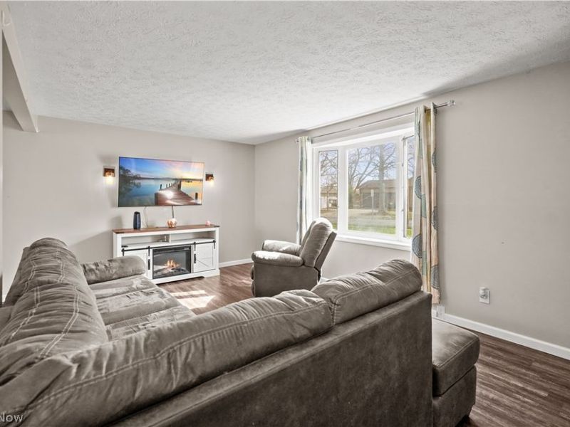 49 Hillcrest Drive , Willard, OH 44890 Photo 4