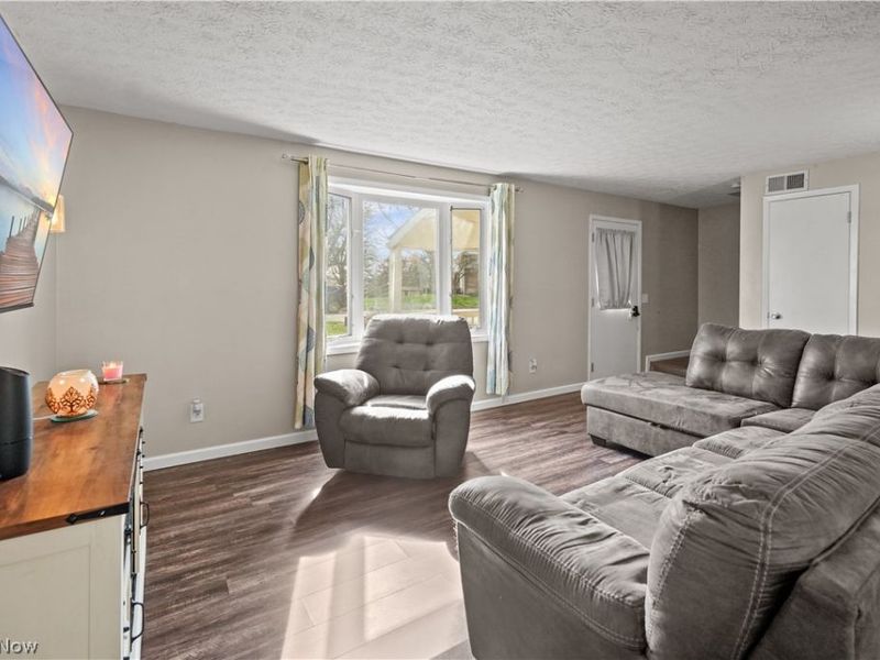 49 Hillcrest Drive , Willard, OH 44890 Photo 5