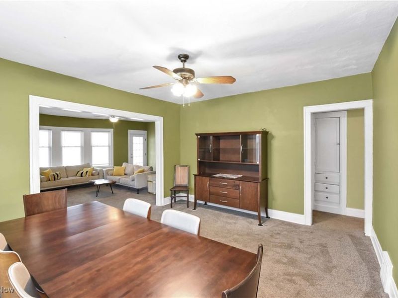 2477 Lee Road, Cleveland Heights, OH 44118 Photo 10