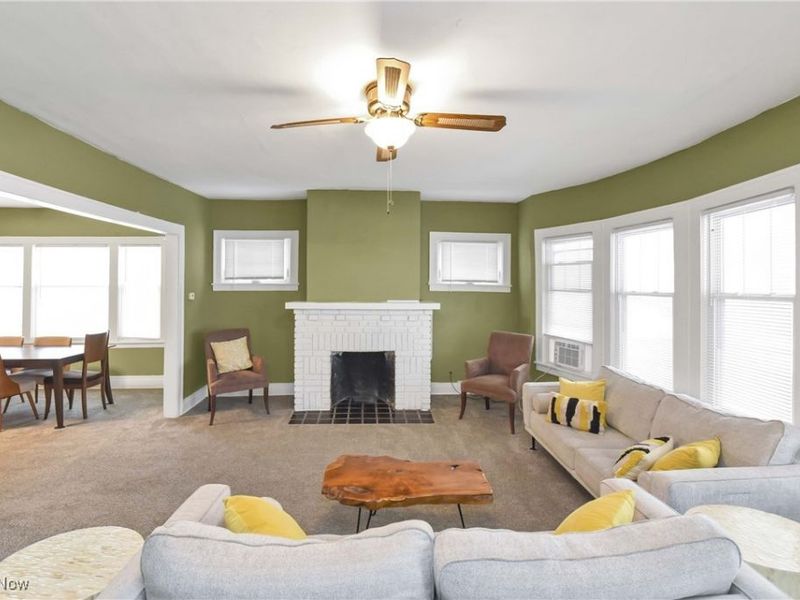 2477 Lee Road, Cleveland Heights, OH 44118 Photo 2