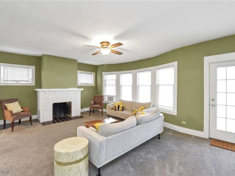 2477 Lee Road, Cleveland Heights, OH 44118 Photo 8