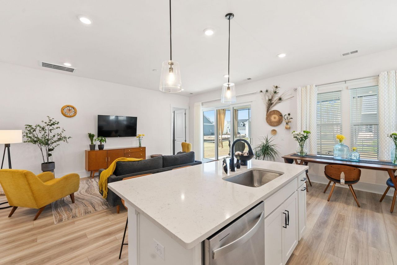 143 Summerwind Drive Photo 13