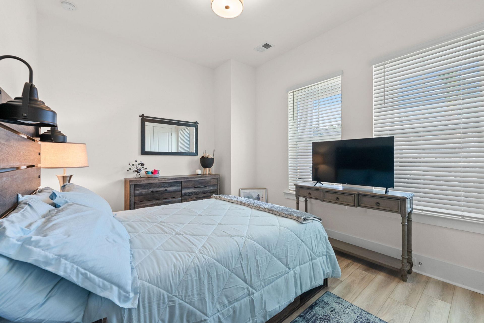 143 Summerwind Drive Photo 15