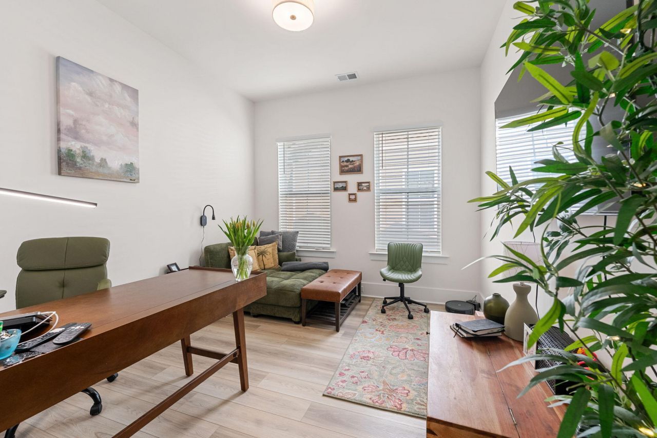 143 Summerwind Drive Photo 19