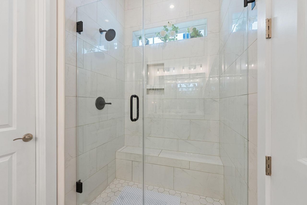 143 Summerwind Drive Photo 27