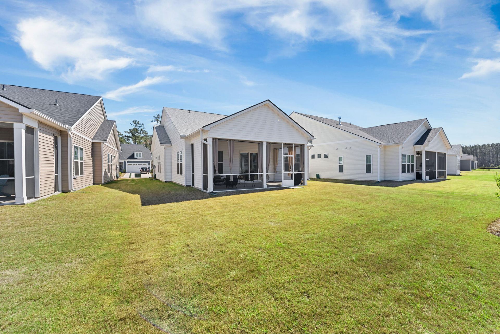 143 Summerwind Drive Photo 32
