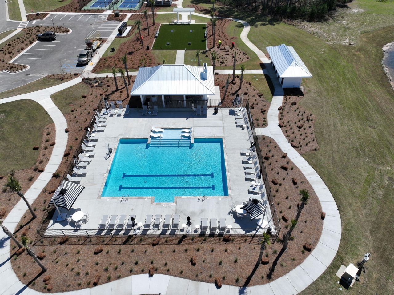 143 Summerwind Drive Photo 36