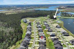143 Summerwind Drive photo 4