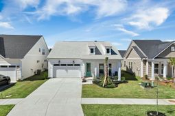 143 Summerwind Drive photo 4