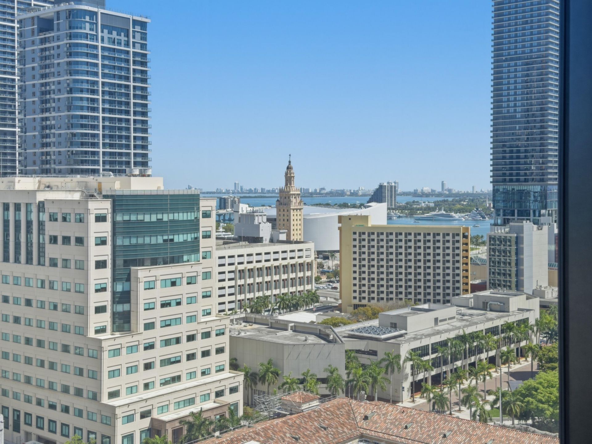 225 N Miami Avenue, Unit 2002, Miami, FL 33128 Photo