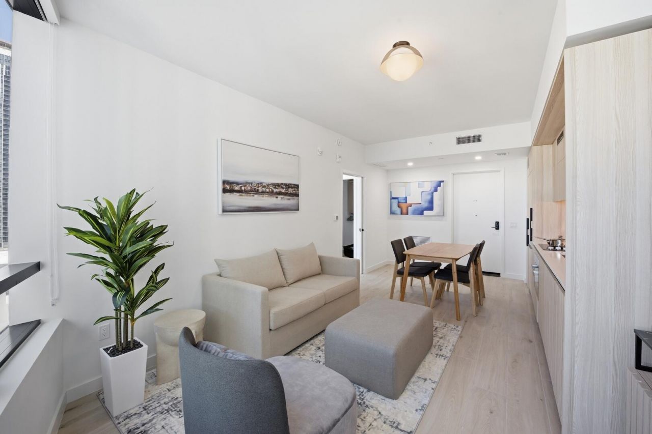 225 N Miami Avenue, Unit 2002, Miami, FL 33128 Photo