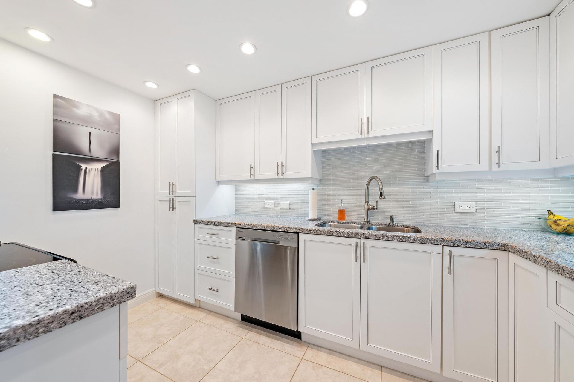 5420 N Ocean Drive, Unit Ph2, Riviera Beach, FL 33404 Photo