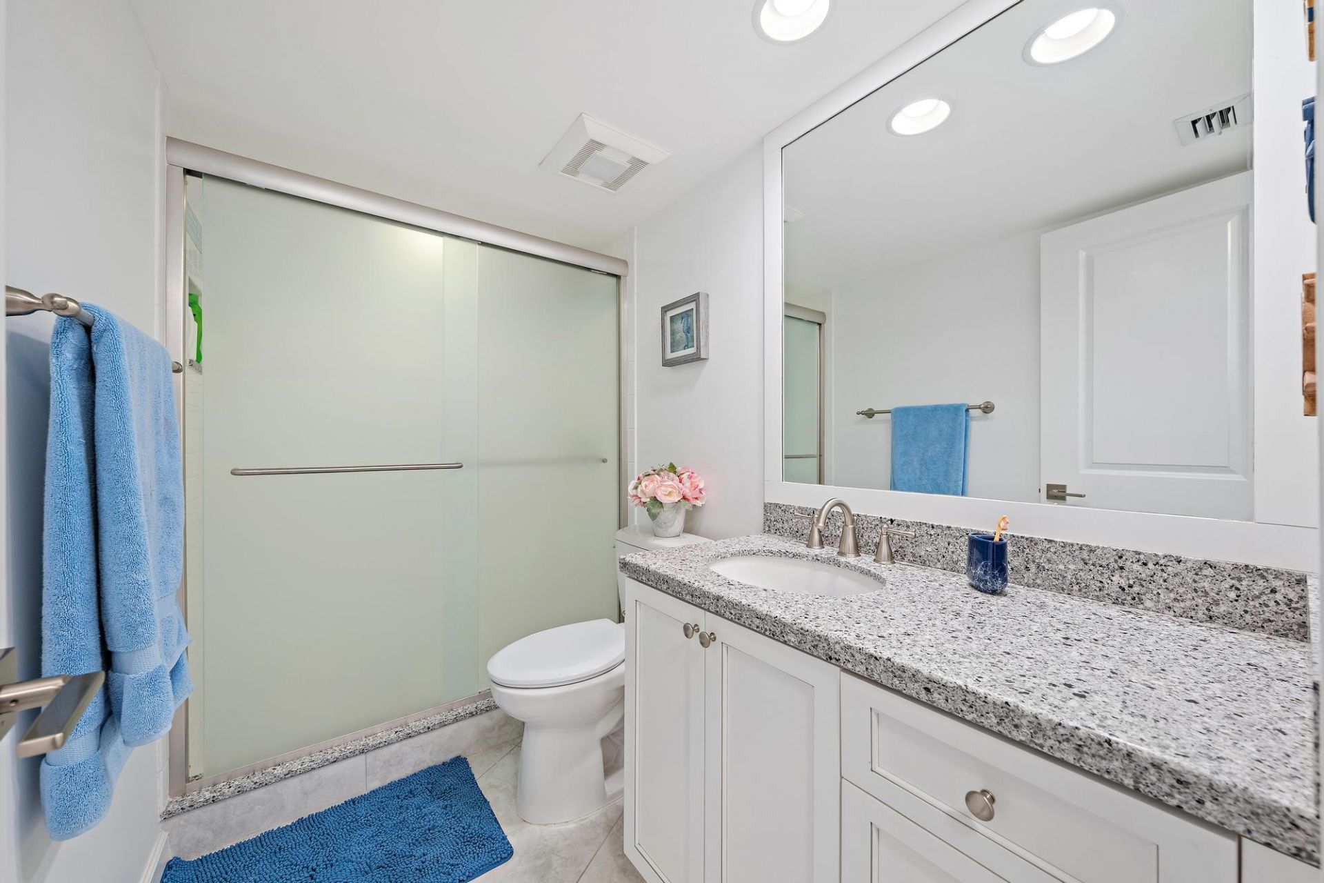 5420 N Ocean Drive, Unit Ph2, Riviera Beach, FL 33404 Photo